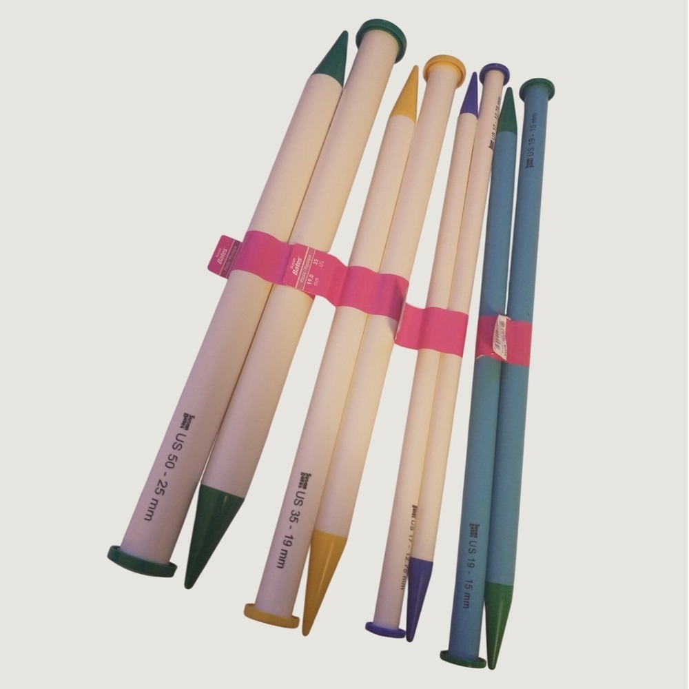 Susan Bates Knitting Needles Lot 4 Luxite Plastic 14in US 17 19 35 50 Jumbo Set